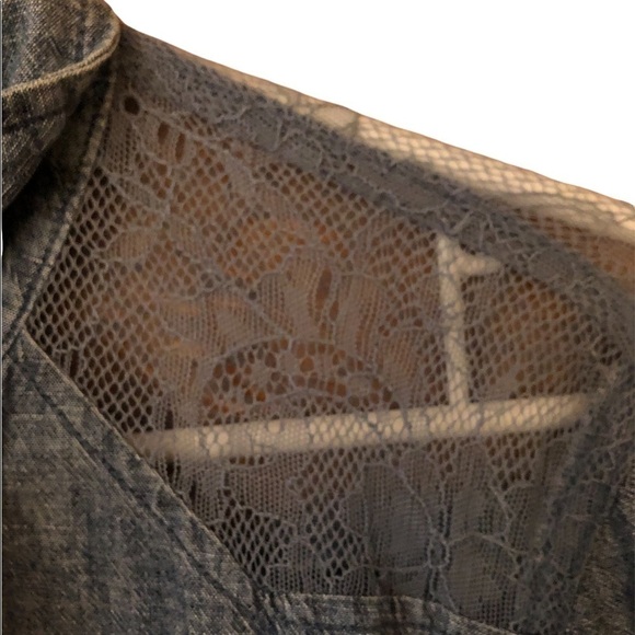 Chambray and lace western  “ denim “ shirt - Picture 5 of 9